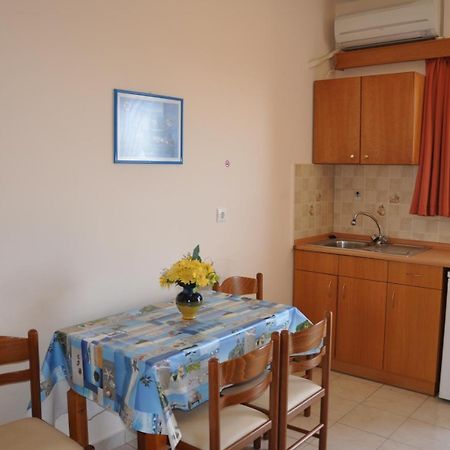 Summer Memories Aparthotel Pefki Екстериор снимка