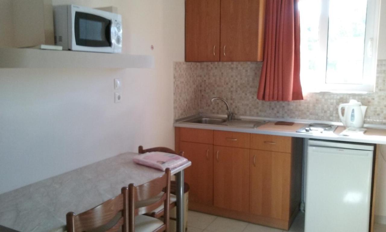 Summer Memories Aparthotel Pefki Екстериор снимка