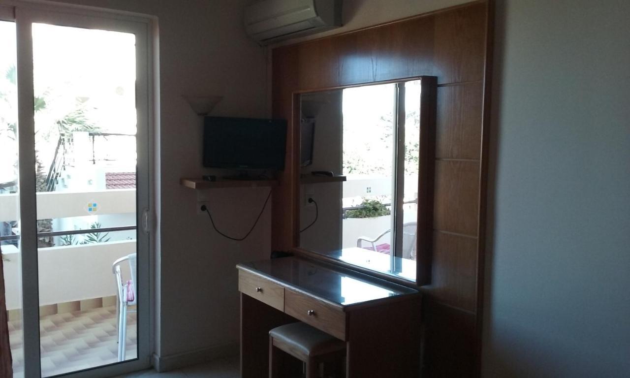 Summer Memories Aparthotel Pefki Екстериор снимка