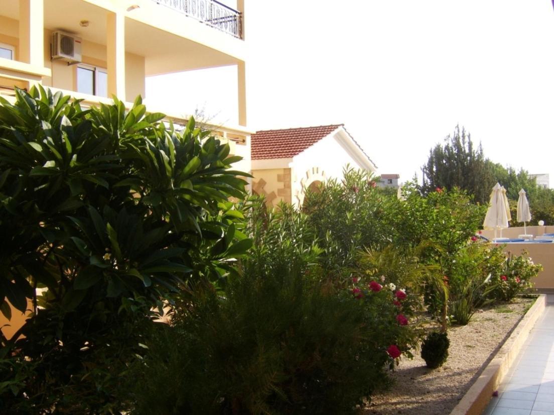 Summer Memories Aparthotel Pefki Екстериор снимка